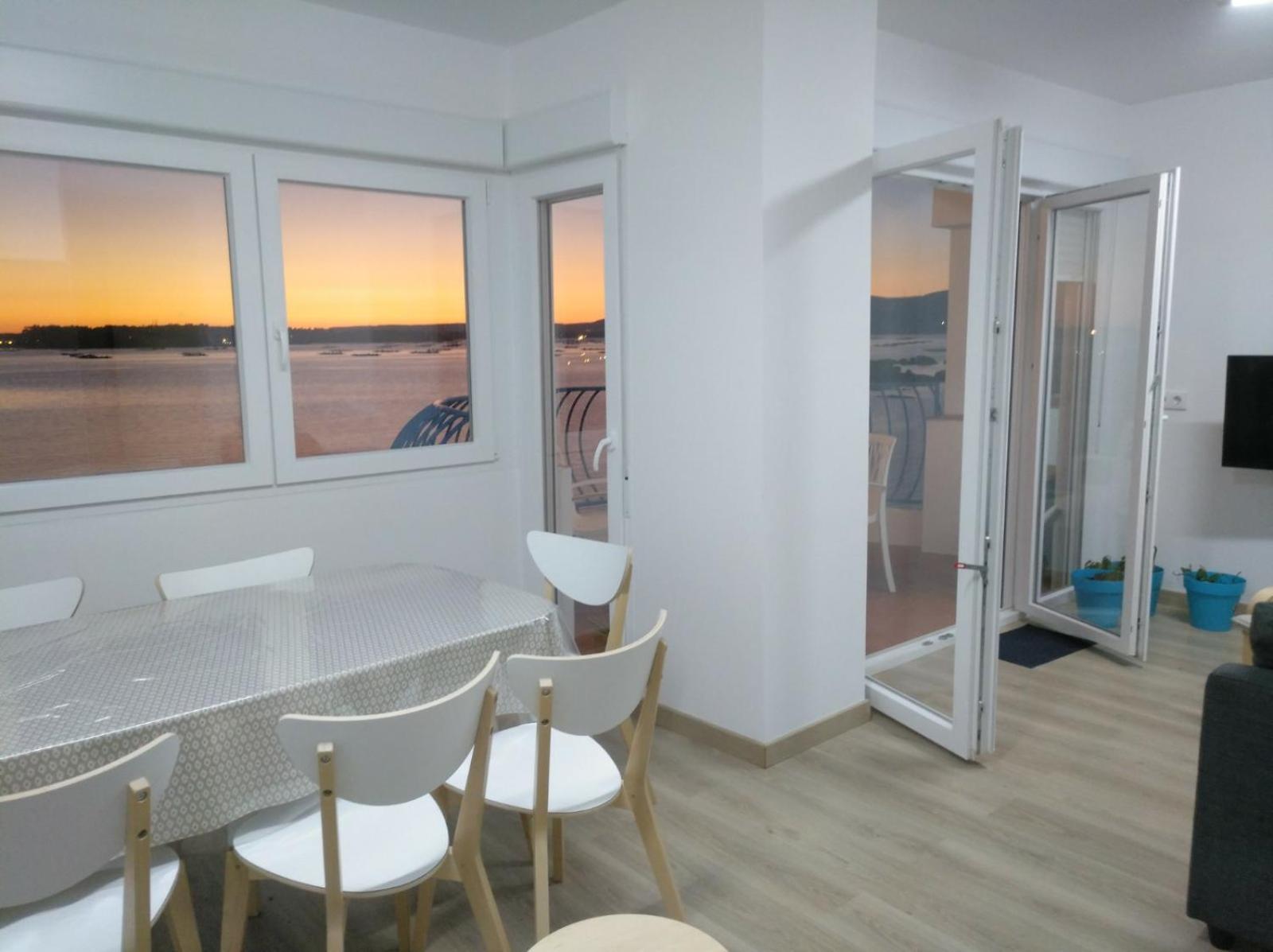 Apartamentos Poniente Villanueva De Arosa Dış mekan fotoğraf